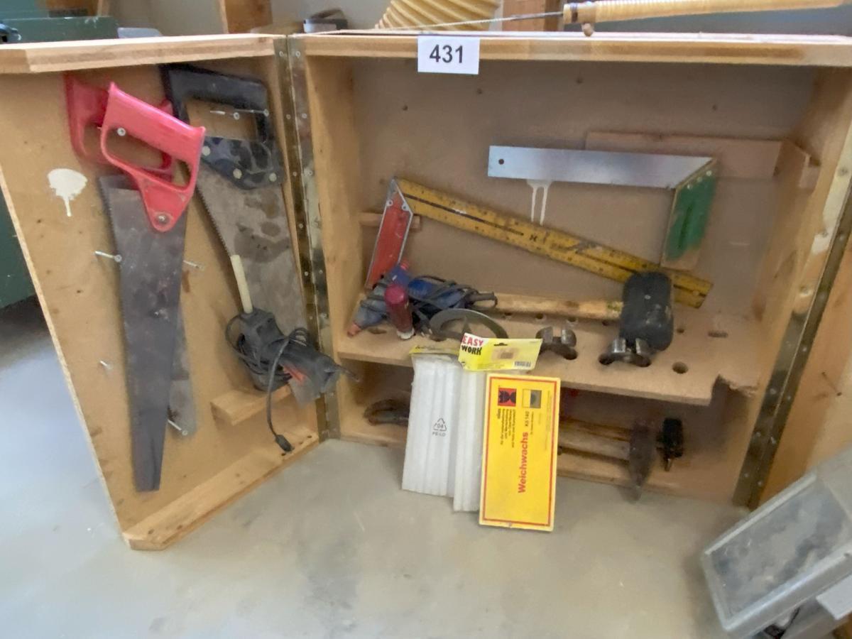 Werkzeugkiste mit Handwerkzeug bestückt?d=2025-08-11 16:28:53