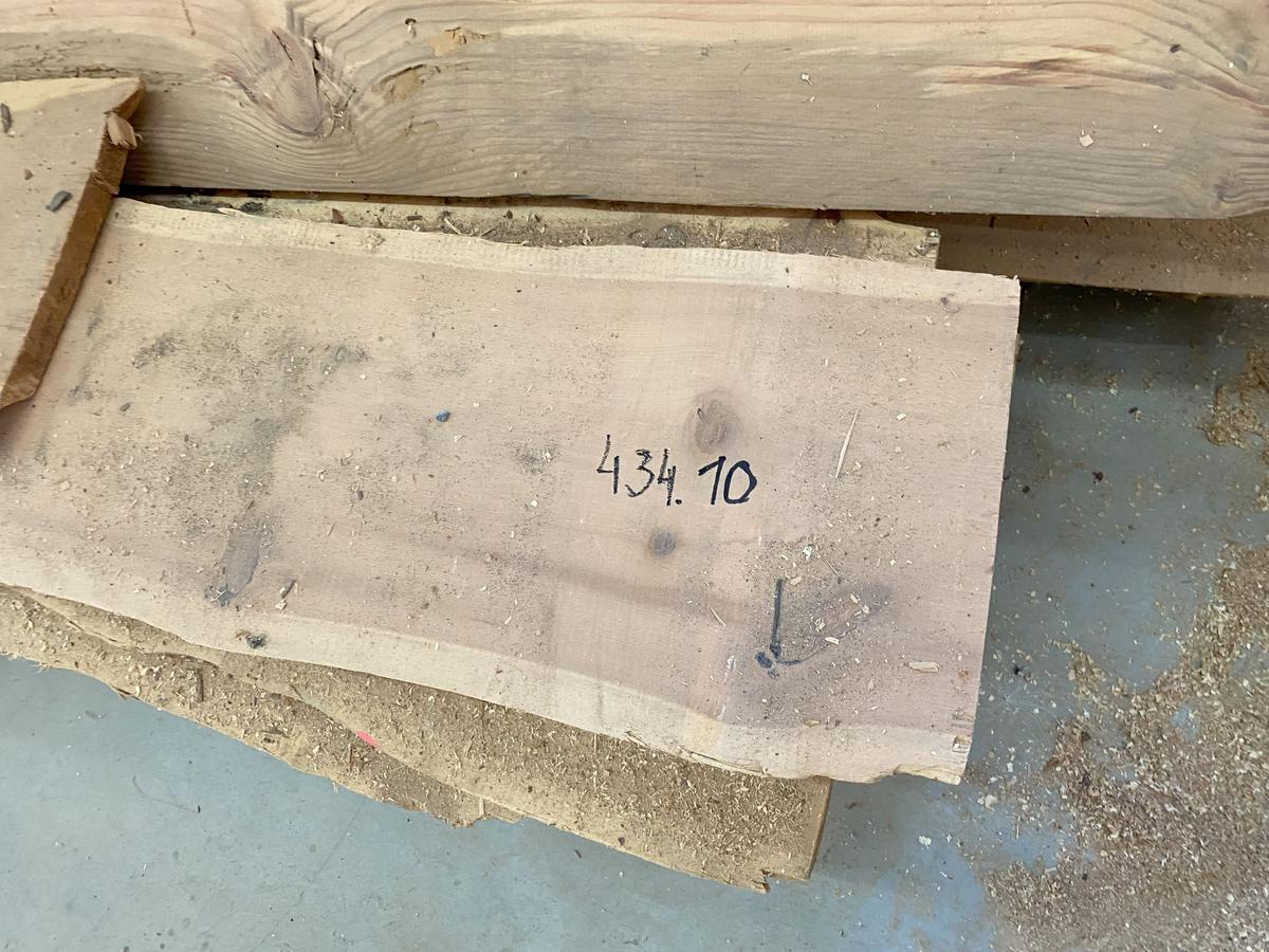 Regalinhalt: 10 Stk.Zirbenhölzer 300 cm - 50er?d=2025-08-11 11:11:17