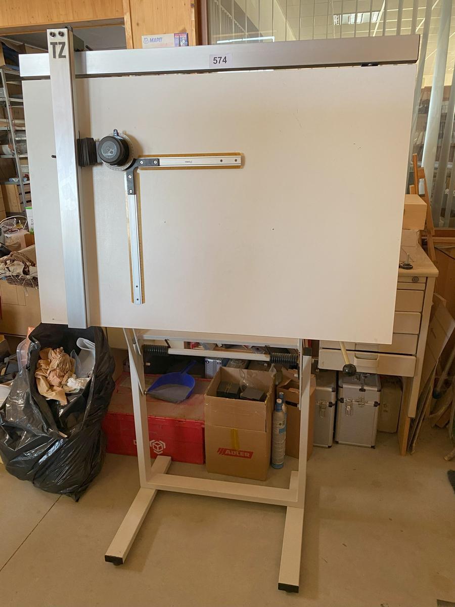 Zeichenplatte 120 x 180 cm?d=2025-08-11 14:49:50