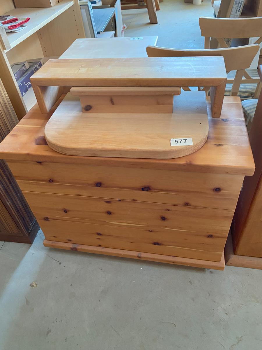 Designerstück 70 x 50 x 130 cm?d=2025-08-11 18:06:04