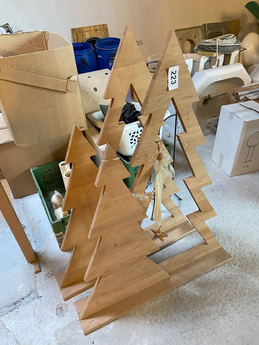 2 x Weihnachtsdeko?d=2025-08-11 14:54:19