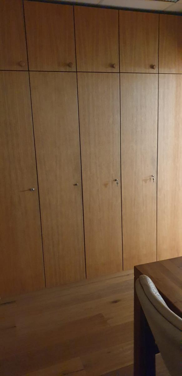 Umkleideschrank H: 270 B: 200 T: 45 cm?d=2025-08-11 11:07:09