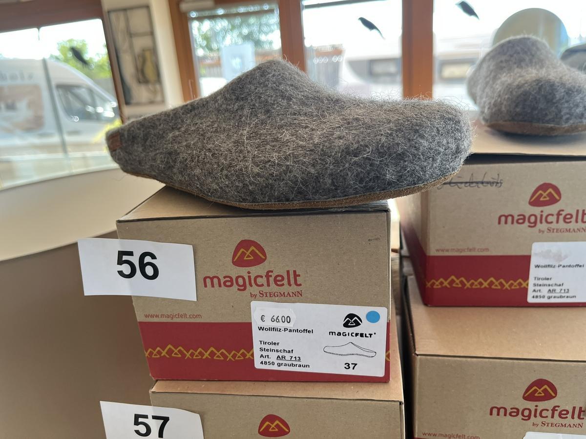 Wollfilz- Pantoffeln Größe 3?d=2025-08-11 17:01:08
