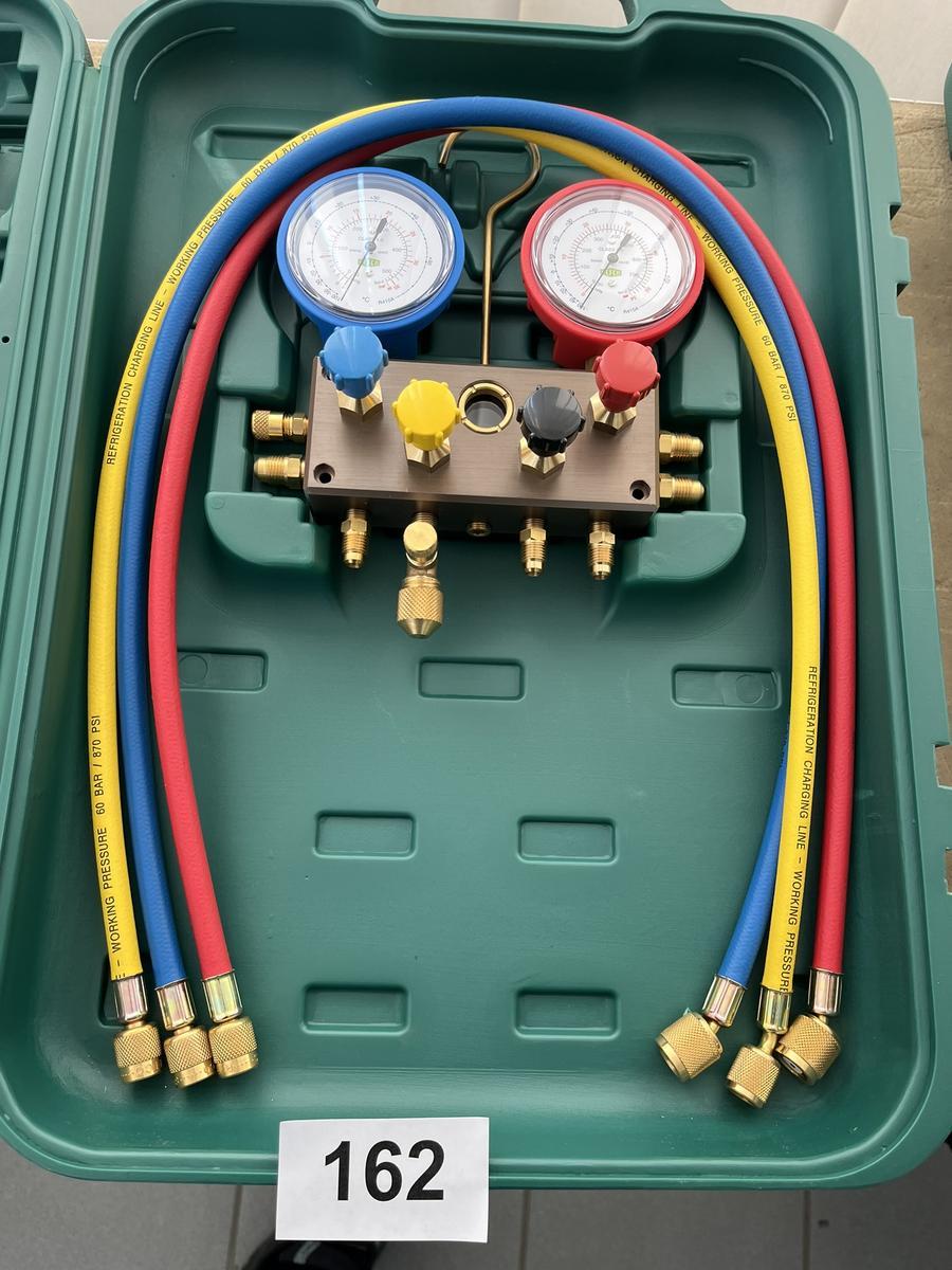 REFCO Monteurhilfe M4 für Kühlsystem?d=2025-08-11 17:03:21