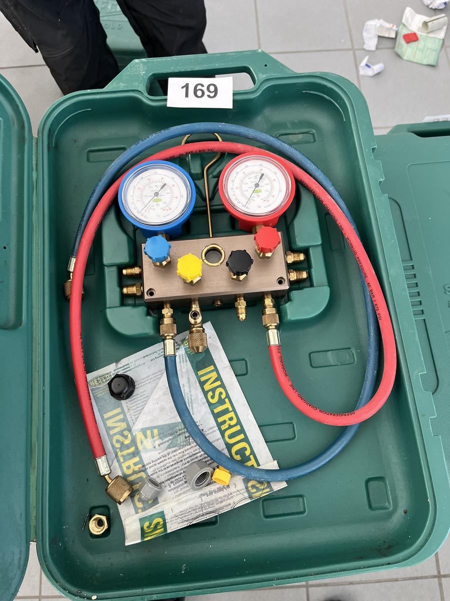 REFCO Monteurhilfe M4 für Kühlsystem?d=2025-08-11 16:54:02