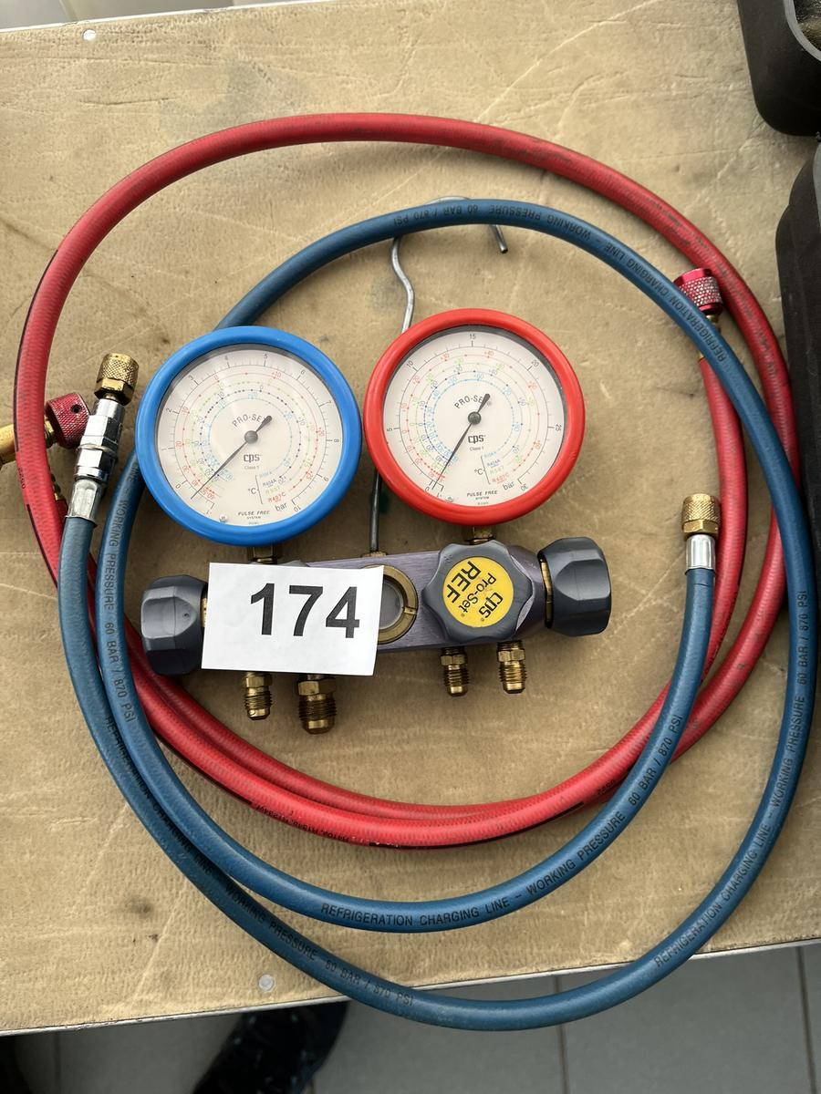 REFCO 2 Weg Monteurhilfe?d=2025-08-11 17:03:23