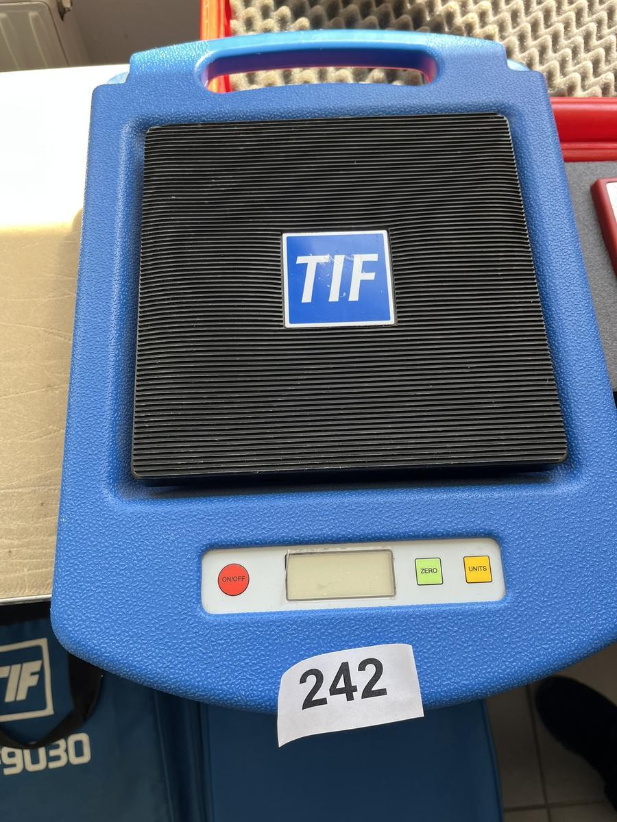 DIF 9030 Compact Refrigerant Scale?d=2025-08-11 20:25:03