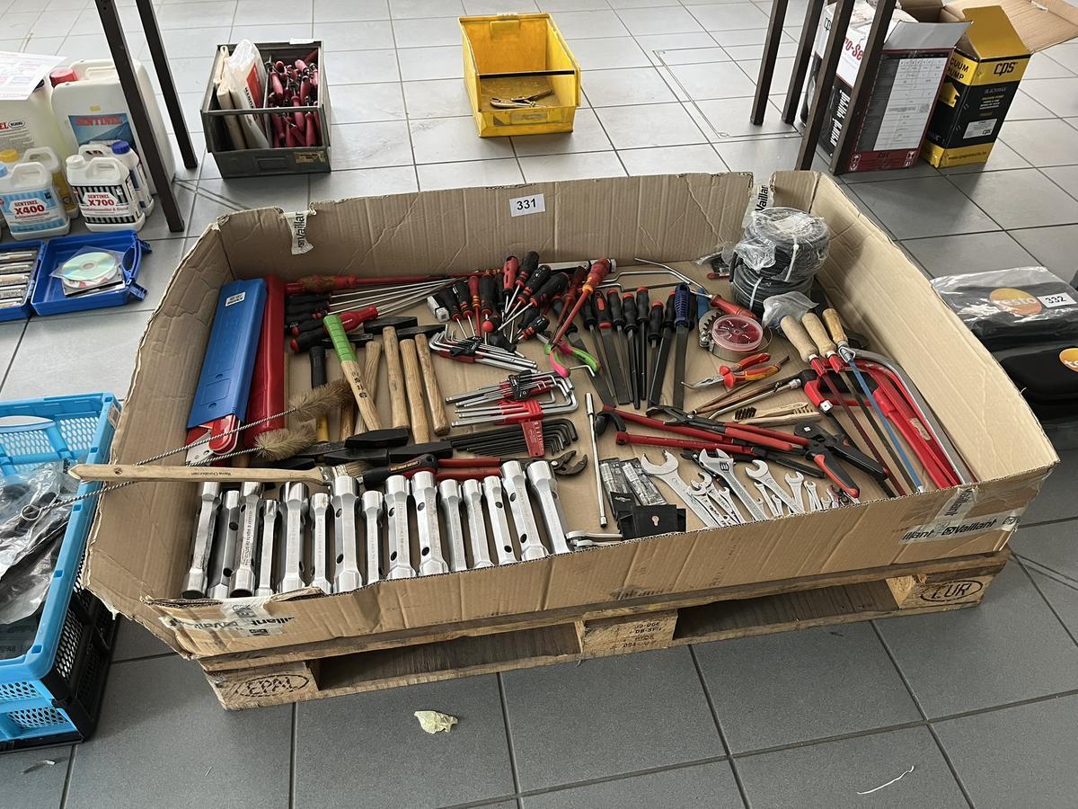 1 x Palette Handwerkzeug?d=2025-08-11 20:16:24