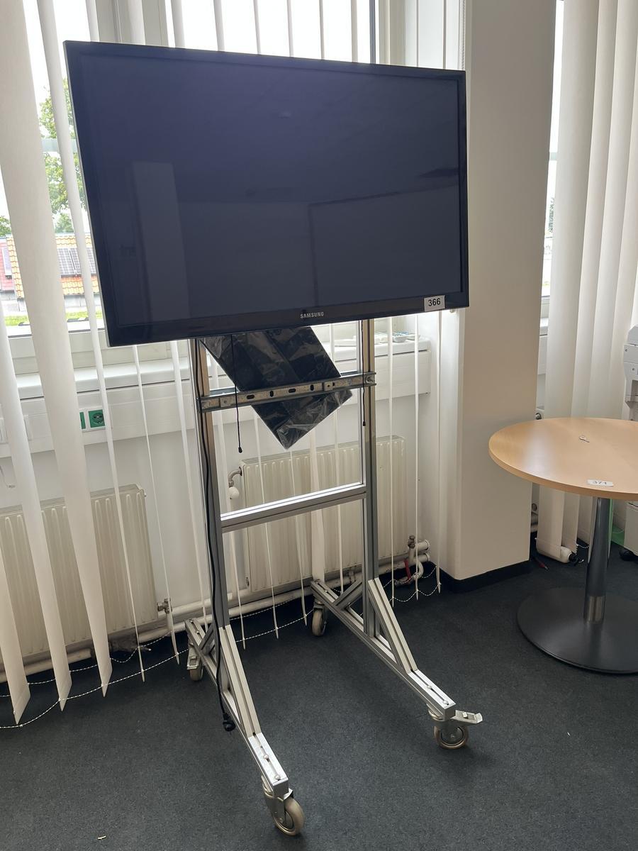 Samsung Plasma Display PS43E450 TV Gerät mit Mobilständer?d=2025-08-11 17:55:18