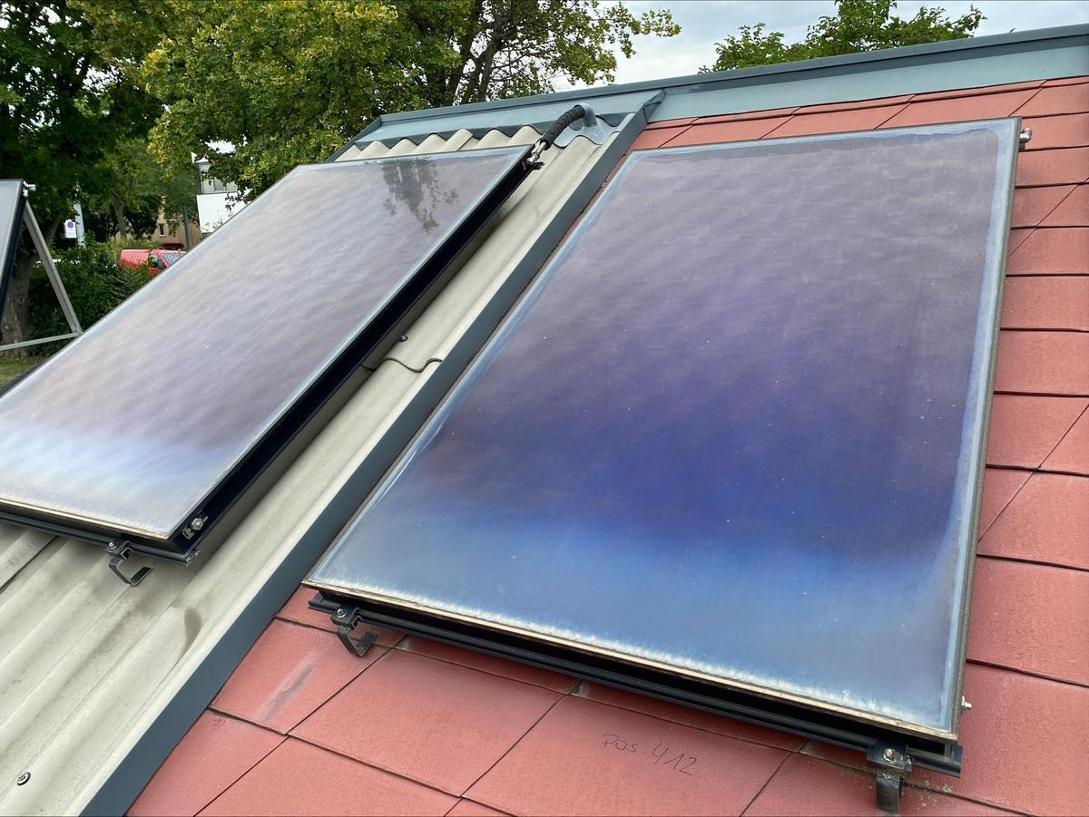 2 Stück Solarkollektoren ca. 203x124 cm cm - kpl.Koje?d=2025-08-11 11:22:06