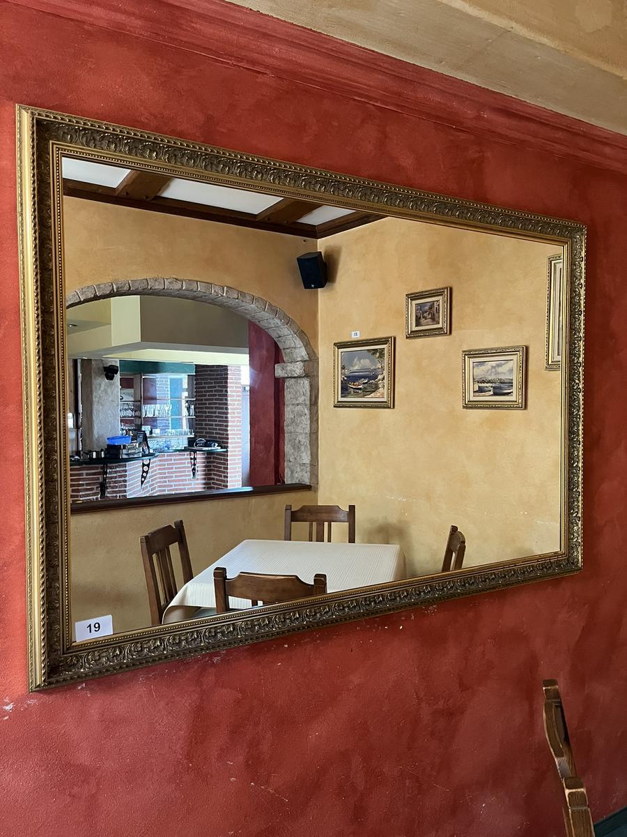 Wandspiegel ca. 160x115cm