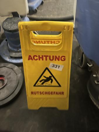 12 Stk. Klappständer Rutsch-Gefahr 12 Stk. Klappständer Rutsch-Gefahr