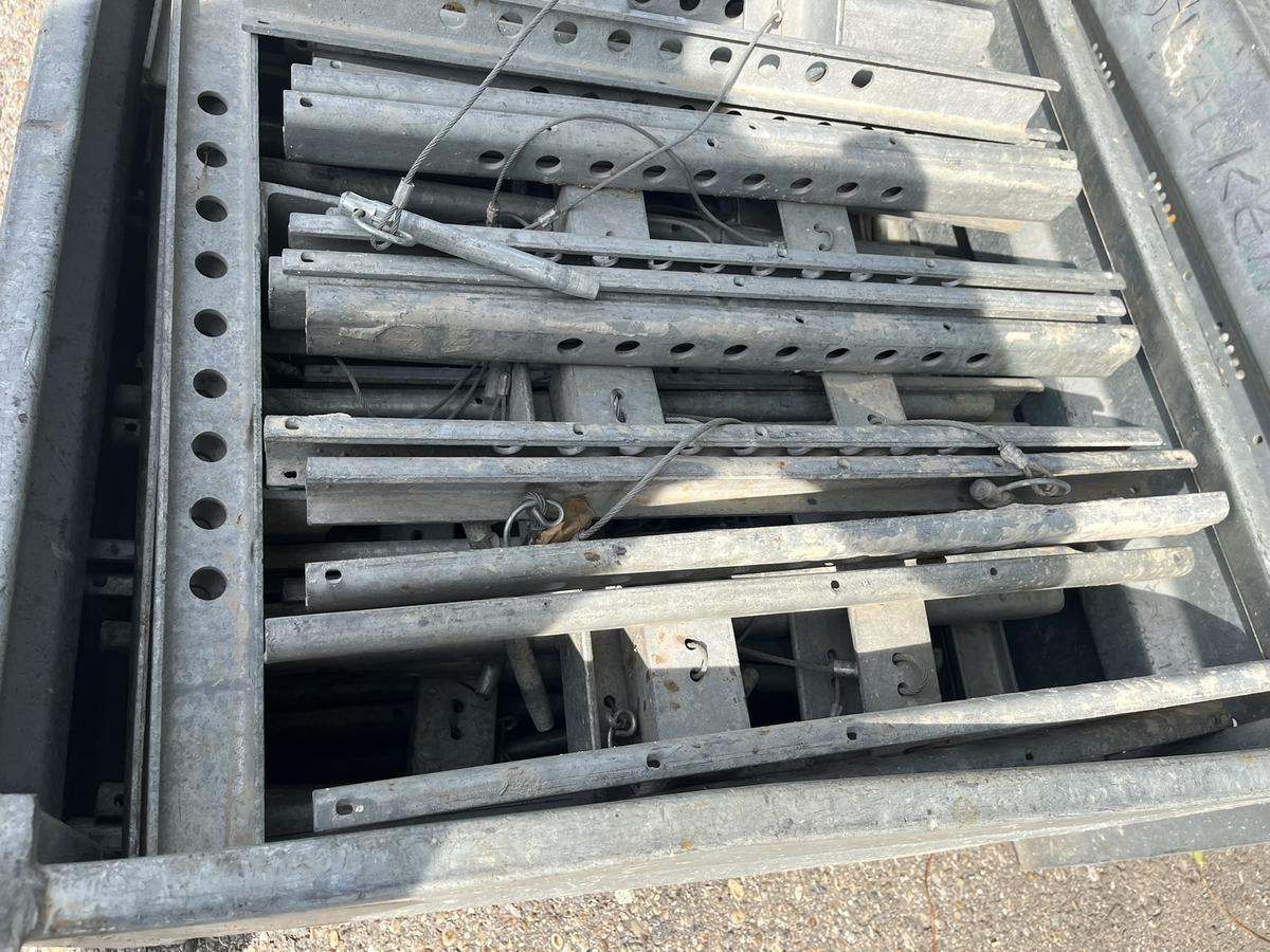 ca. 104 Stk. Doka Balken-