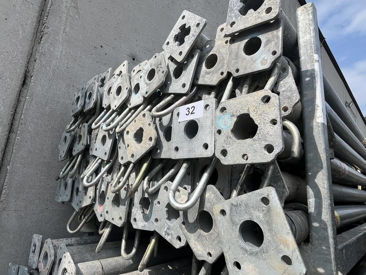 60 Stk. Ringer Schwerlast Deckenstützen  350 - 20 KN