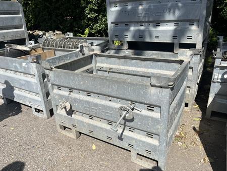 229 Stck 1 DOKA Box mit Schalungszubehr ( 160 Stck plus 69 Stck )