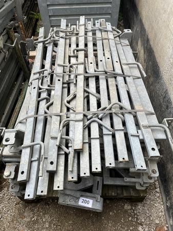 1 Palette  Doka Schutzgerstkonsolen verzinkt