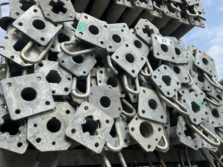 60 Stk. Ringer Schwerlast Deckensttzen  350 - 20 KN