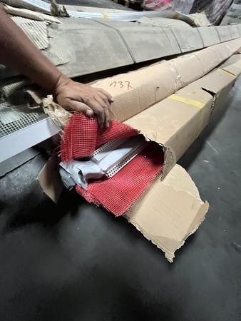 Palette mit  VWS Kantenschutzmaterial