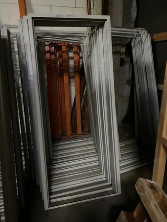16 Stk Türzargen 120/220/150 mm Wandstärken 16 Stk Türzargen 120/220/150 mm Wandstärken