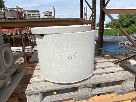 Betonschachtring 60/50 cm mit Deckel
