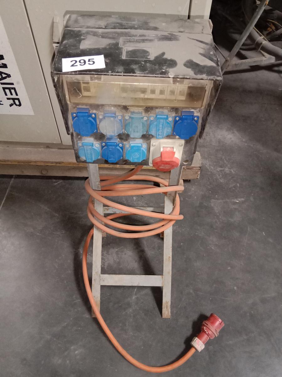 GIFAS Baustromverteiler in Kunststoff mit 8/230V