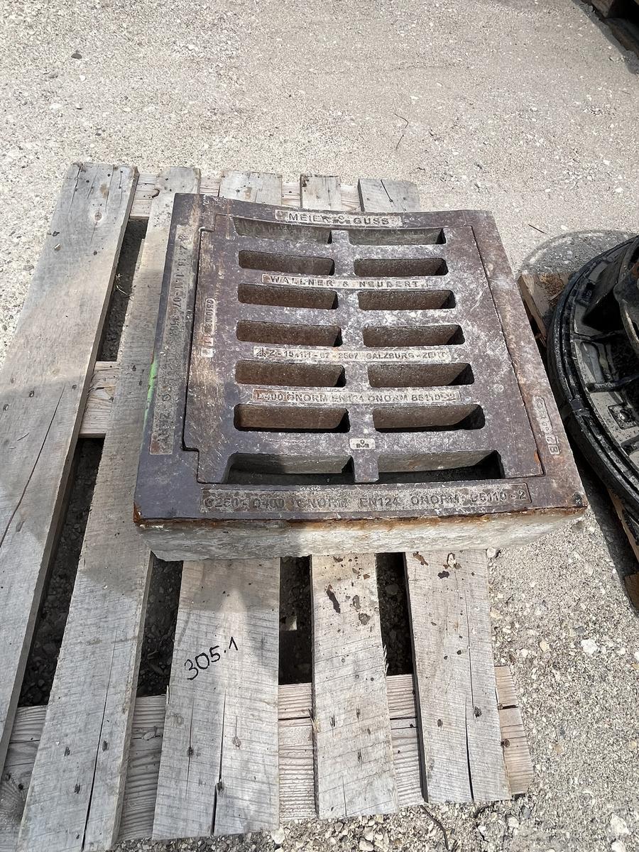 Kanaldeckel Guss ca. 55/55/18 cm