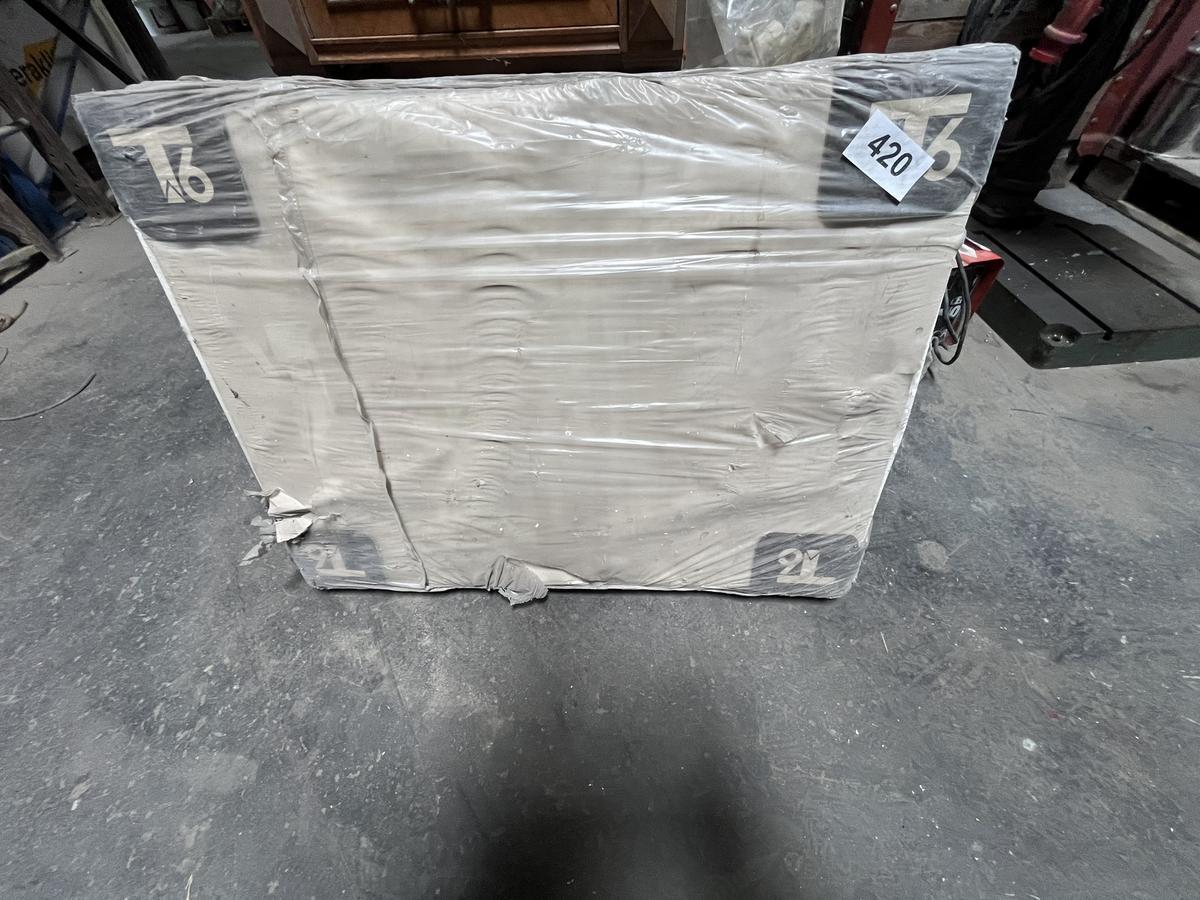 Heizkörper neu 60/80 H 22 T 6