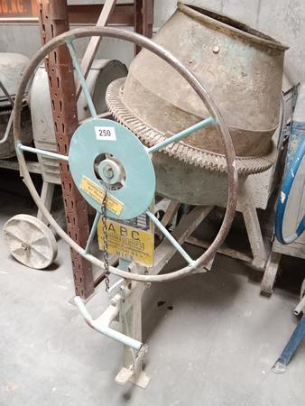 Betonmischmaschine
