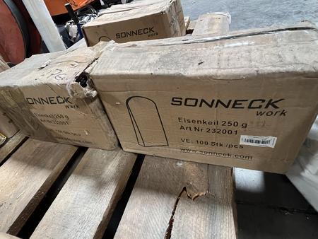 200 Stck Eisenkeile neu 250 g