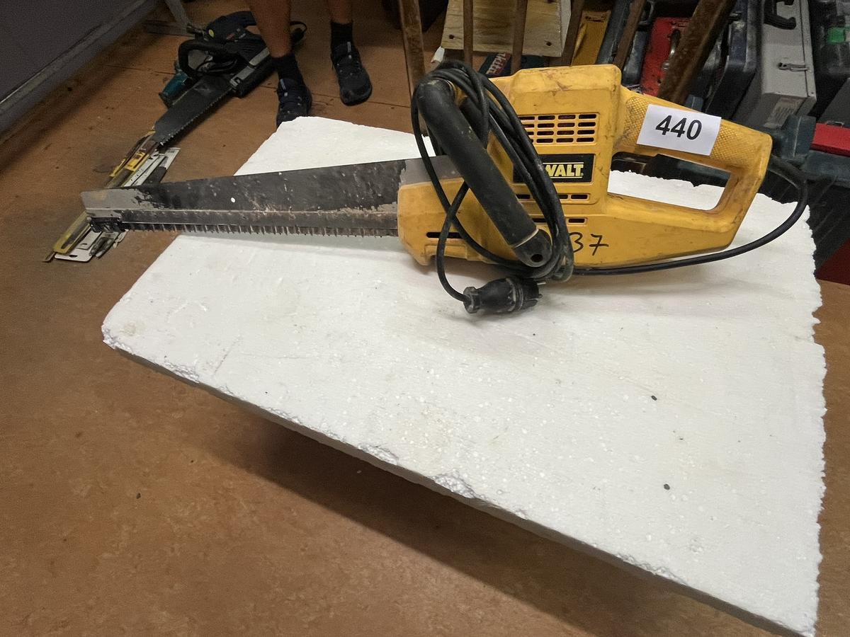 DeWalt Ziegelsäge DW 393 DE
