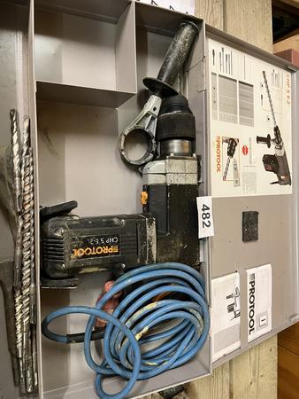 Protool CHP5 mit Bohrern
