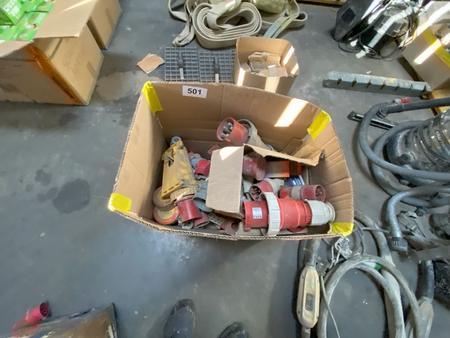 Karton mit CE Steckdosen - Elektromaterial