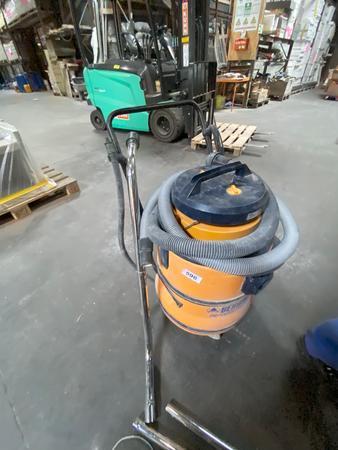BERGIN Profi Staubsauger 80 mit Zubehr