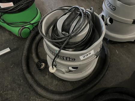 Gewerbestaubsauger NUMATIC Gewerbestaubsauger NUMATIC