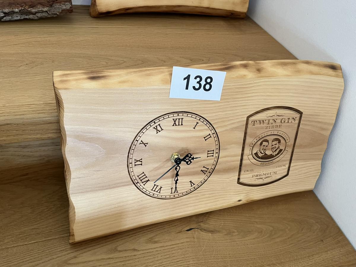 Wanduhr 40 x 24  cm in Holz?d=2025-08-30 07:59:25
