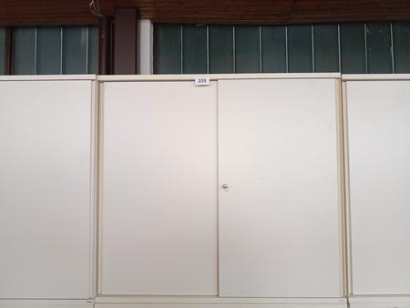 Bene Aktenschrank, ca. 120x45x113cm, 3 Ordner hoch Bene Aktenschrank, ca. 120x45x113cm, 3 Ordner hoch