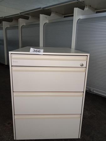 Bene Rollcontainer, ca. 60x43x56cm Bene Rollcontainer, ca. 60x43x56cm