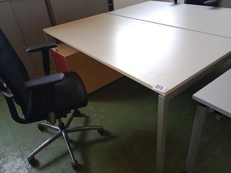 Neudörfler Schreibtisch, ca. 180x90cm, Gestell grau, Platte creme Neudörfler Schreibtisch, ca. 180x90cm, Gestell grau, Platte creme