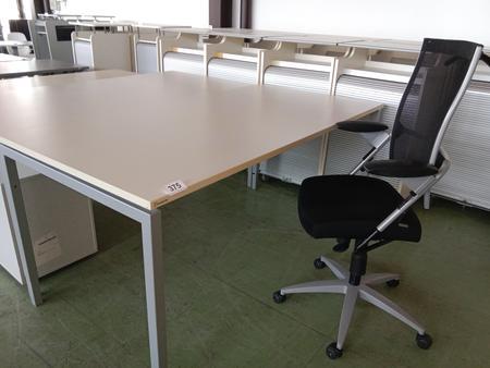 Neudörfler Schreibtisch, ca. 180x90cm, Gestell grau, Platte creme Neudörfler Schreibtisch, ca. 180x90cm, Gestell grau, Platte creme