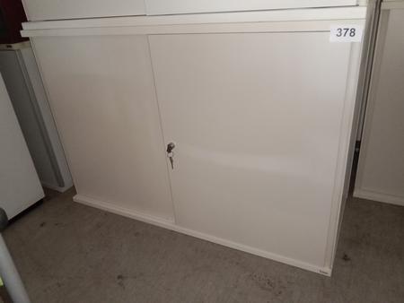 Bene Aktenschrank, ca. 120x45x80cm, 2 Ordner hoch Bene Aktenschrank, ca. 120x45x80cm, 2 Ordner hoch