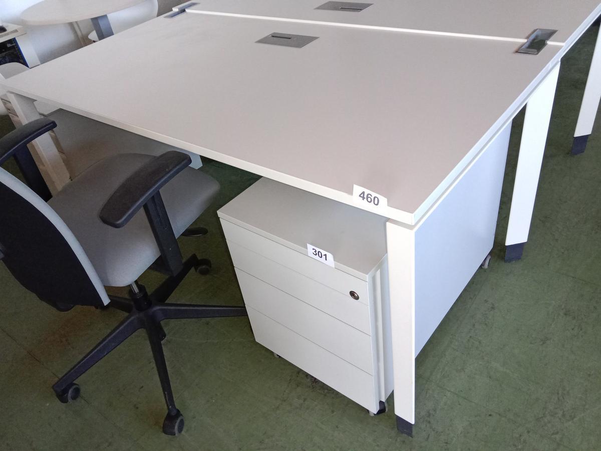 Steelcase Schreibtisch, ca. 160x80cm, weiß