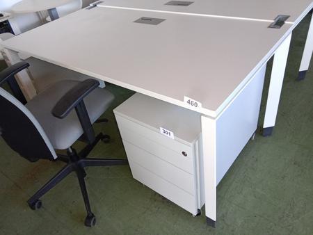 Steelcase Schreibtisch, ca. 160x80cm, weiß Steelcase Schreibtisch, ca. 160x80cm, weiß