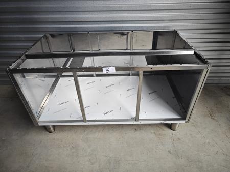 Nirosta Unterbau