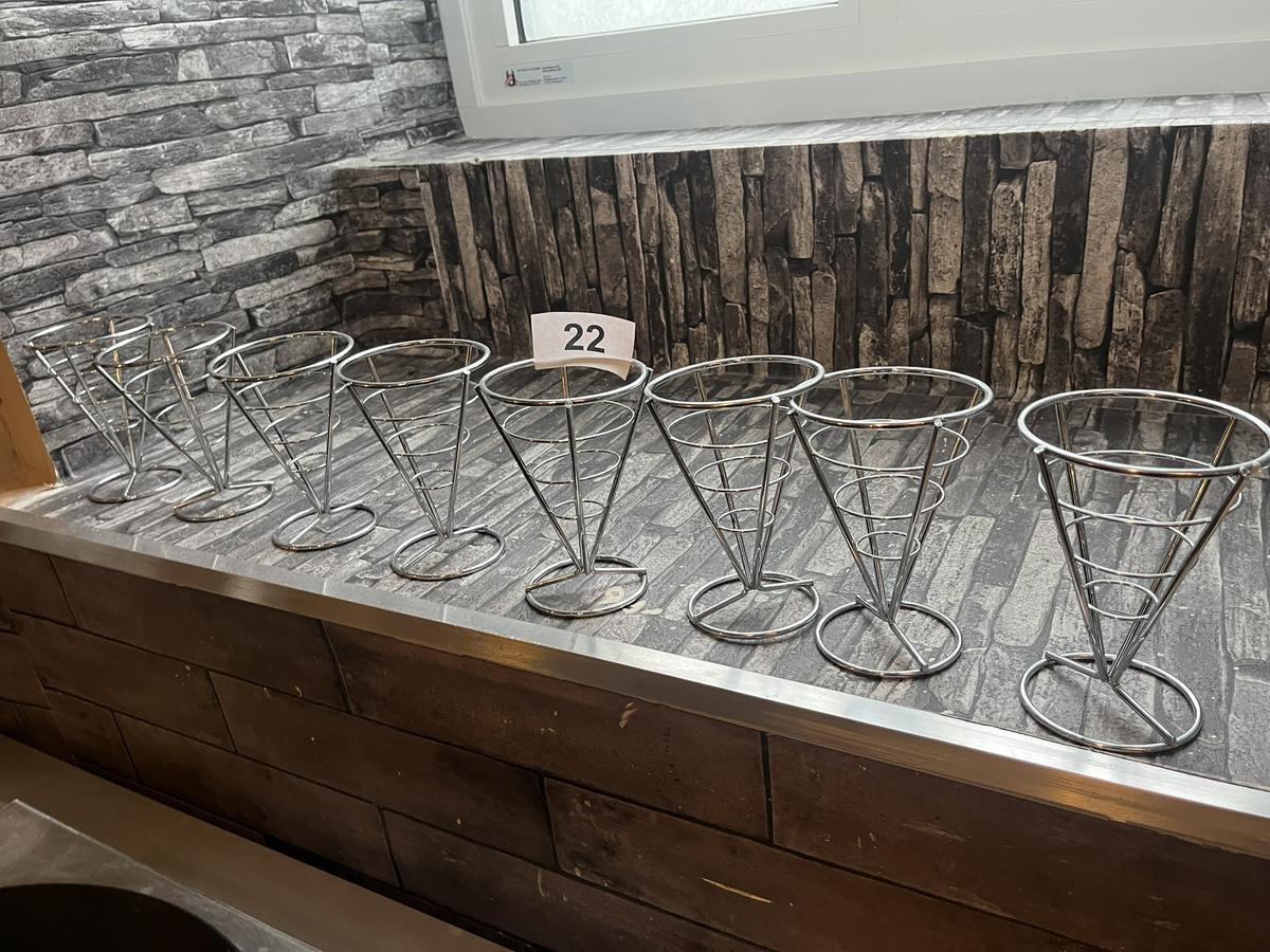 8 Stück Waffelständer