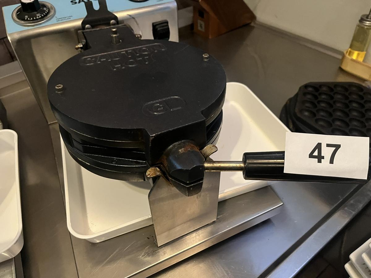 SAVOK Waffeleisen mit 2 extra Einsätzen 45/30/26 cm