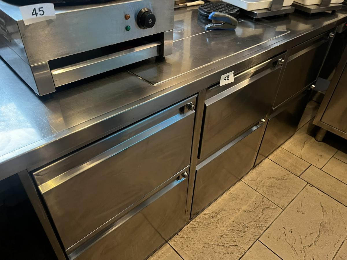 Edelstahl Unterbaukühlmodul mit 6 Laden 180/70/85 cm
