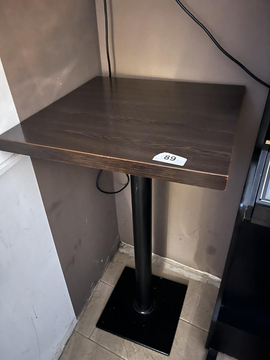 1 Stück Stehtisch 60/60/113 cm