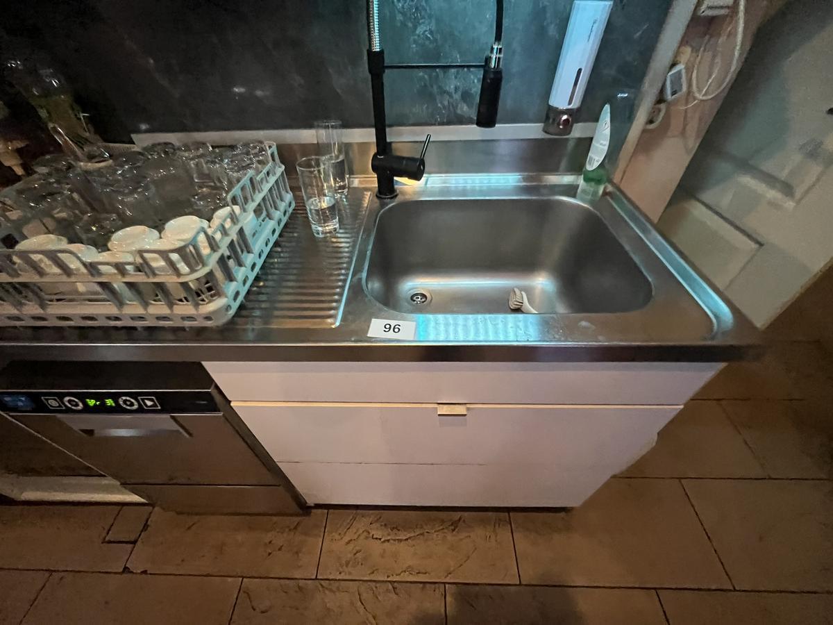 Spültischverbau mit Unterbau ca. 120/58 cm?d=2025-09-14 00:00:59