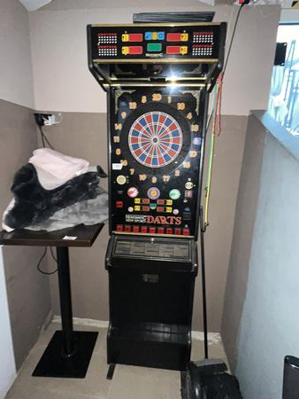 DART SPIELAUTOMAT NEW SPORT Münzen/Schlüssel/4 Spieler ca.60/60/220 cm DART SPIELAUTOMAT NEW SPORT Münzen/Schlüssel/4 Spieler ca.60/60/220 cm