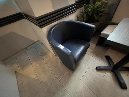 2 Stk Sitzmöbel 2 Stk Sitzmöbel